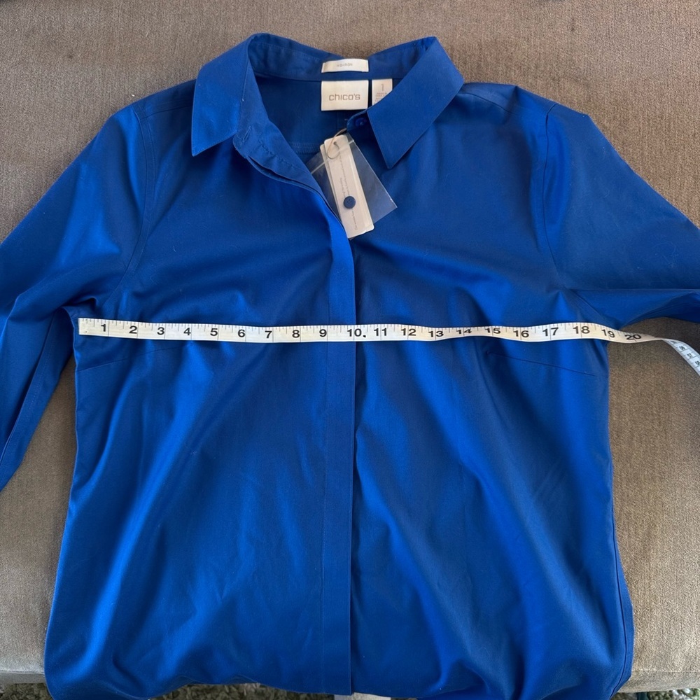 NWT Chico’s Blue Button Down Shirt - Picture 6 of 6
